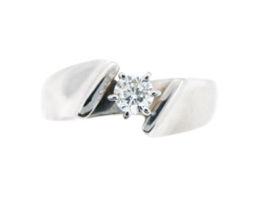 Brilliant cut diamond engagement ring in white gold.