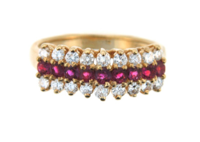 Ruby and diamond ring in yellow gold.