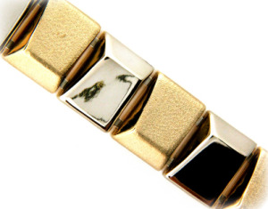 yellow_gold_bracelet
